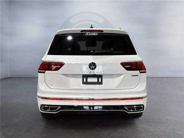 2024 Volkswagen Tiguan Highline R-Line (Stk: 40713) in Lethbridge - Image 4 of 15