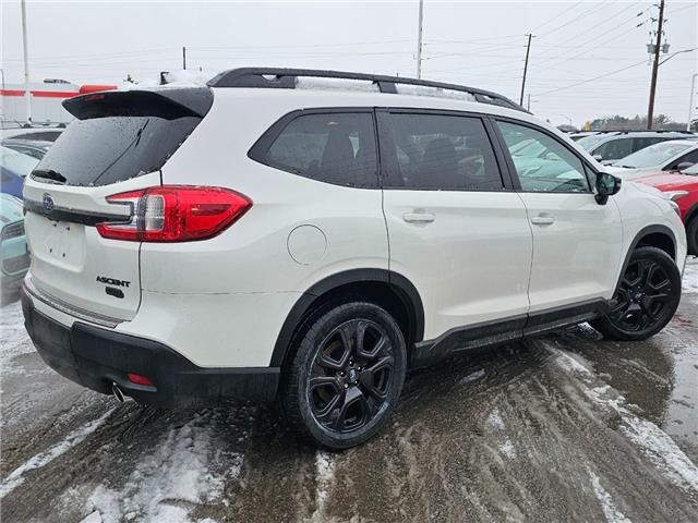 2023 Subaru Ascent Onyx (Stk: 2105677A) in Whitby - Image 2 of 16