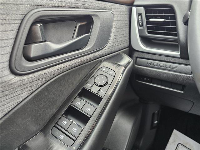 2023 Nissan Rogue S (Stk: 2105742A) in Whitby - Image 4 of 13