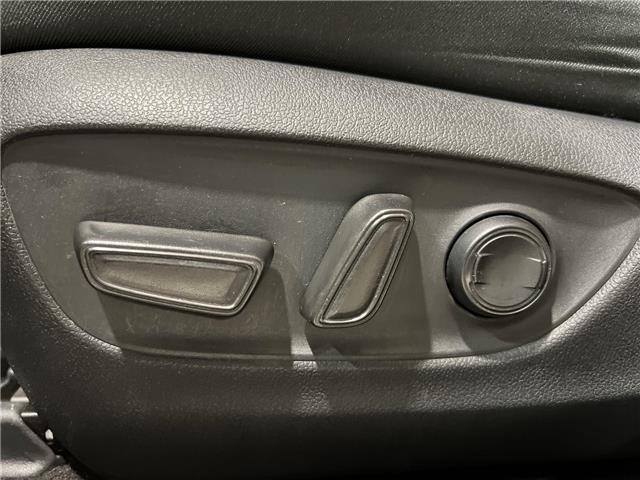 2020 Toyota RAV4  (Stk: 14U7175) in Markham - Image 13 of 30