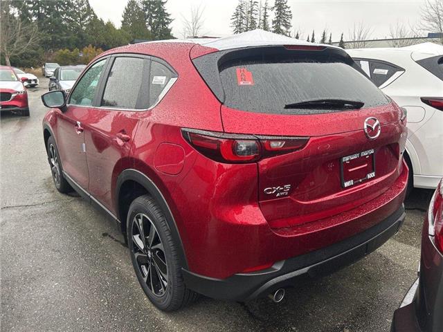 2025 Mazda CX-5  (Stk: 798147) in Surrey - Image 3 of 5