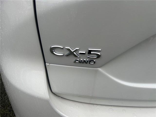 2025 Mazda CX-5  (Stk: 797952) in Surrey - Image 4 of 5