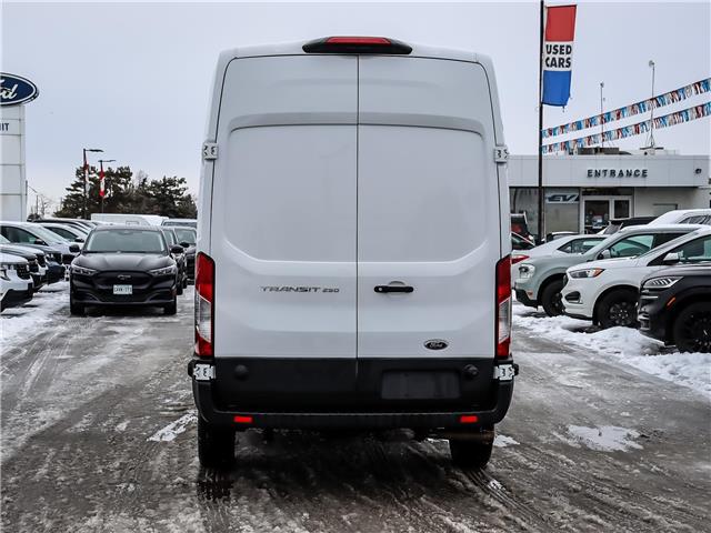 2024 Ford Transit-250 Cargo Base (Stk: P23862) in Toronto - Image 4 of 19