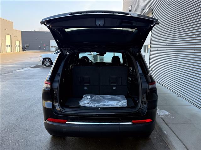 2025 Jeep Grand Cherokee L Limited (Stk: 25593) in London - Image 6 of 29