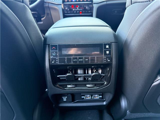 2025 Jeep Grand Cherokee L Limited (Stk: 25593) in London - Image 27 of 29