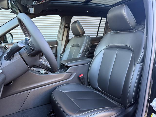 2025 Jeep Grand Cherokee L Limited (Stk: 25593) in London - Image 9 of 29