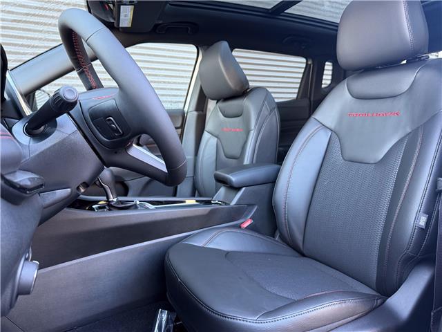 2026 Jeep Compass Trailhawk (Stk: 26113) in London - Image 8 of 24