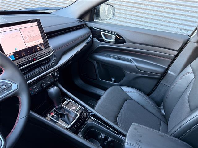 2026 Jeep Compass Trailhawk (Stk: 26113) in London - Image 19 of 24