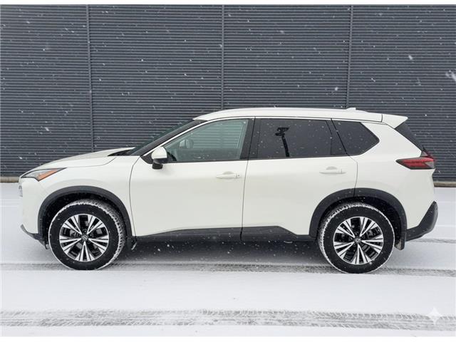 2023 Nissan Rogue SV Moonroof (Stk: 8828A) in Cornwall - Image 1 of 18