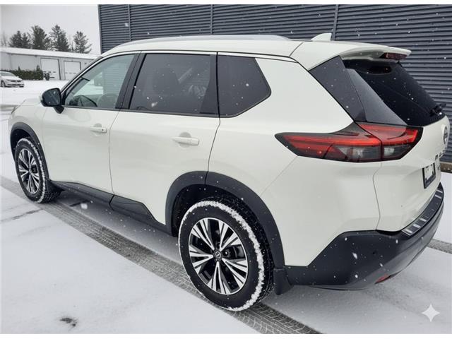 2023 Nissan Rogue SV Moonroof (Stk: 8828A) in Cornwall - Image 3 of 18 2023 Nissan Rogue SV Moonroof (Stk: 8828A) in Cornwall - Image 3 of 18