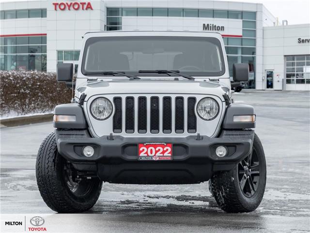 2022 Jeep Wrangler Unlimited Sport (Stk: 223033) in Milton - Image 2 of 26