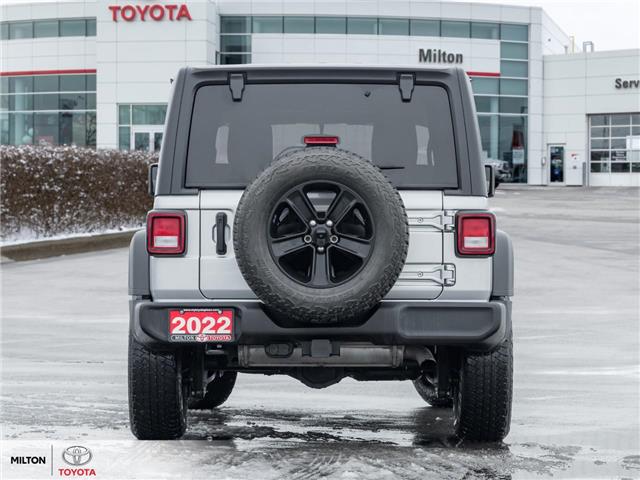 2022 Jeep Wrangler Unlimited Sport (Stk: 223033) in Milton - Image 7 of 26