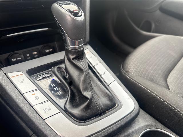 2017 Hyundai Elantra GLS (Stk: S26101A) in Newmarket - Image 15 of 17 2017 Hyundai Elantra GLS (Stk: S26101A) in Newmarket - Image 15 of 17