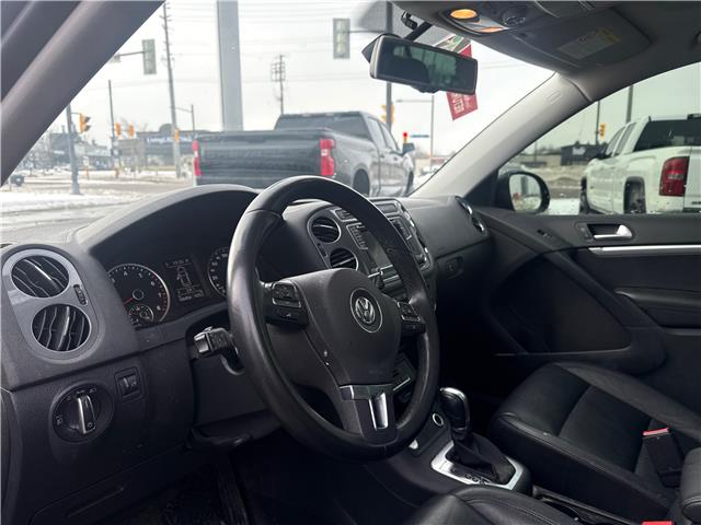 2017 Volkswagen Tiguan Highline (Stk: P2136A) in Newmarket - Image 12 of 16 2017 Volkswagen Tiguan Highline (Stk: P2136A) in Newmarket - Image 12 of 16