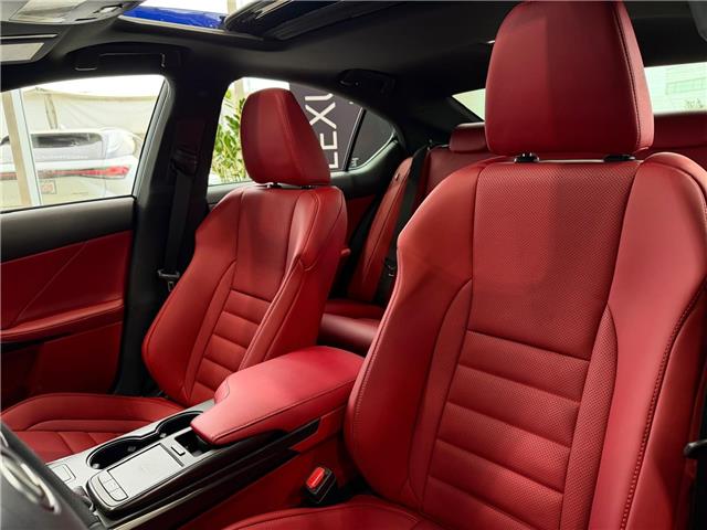 2025 Lexus IS 350 Base (Stk: 251405) in Calgary - Image 8 of 10
