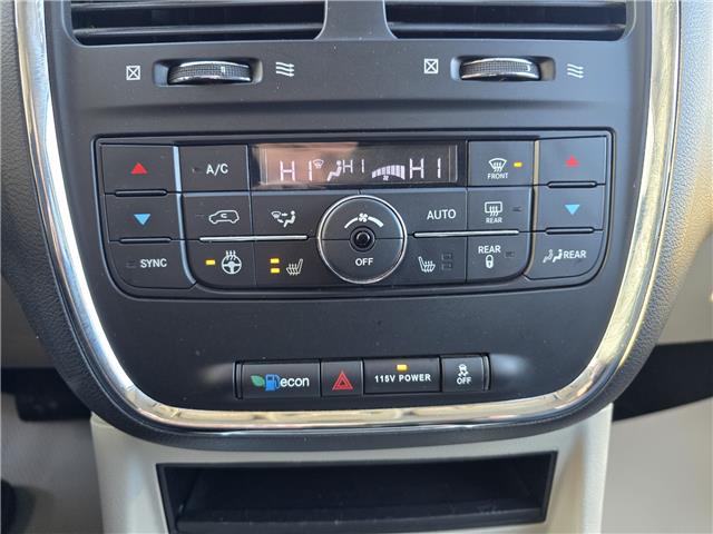 2019 Dodge Grand Caravan Crew in Saskatoon - Image 10 of 17