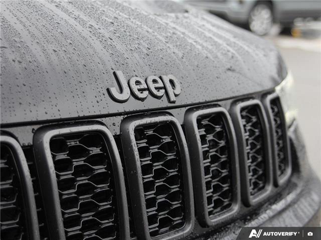 2021 Jeep Grand Cherokee Overland (Stk: 173383) in London - Image 9 of 27