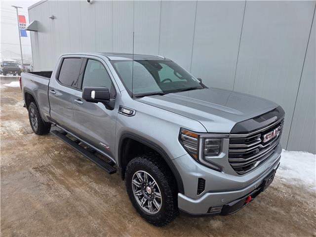 Used 2025 GMC Sierra 1500 AT4 One Owner | Sunroof | 6'6 Box | 18