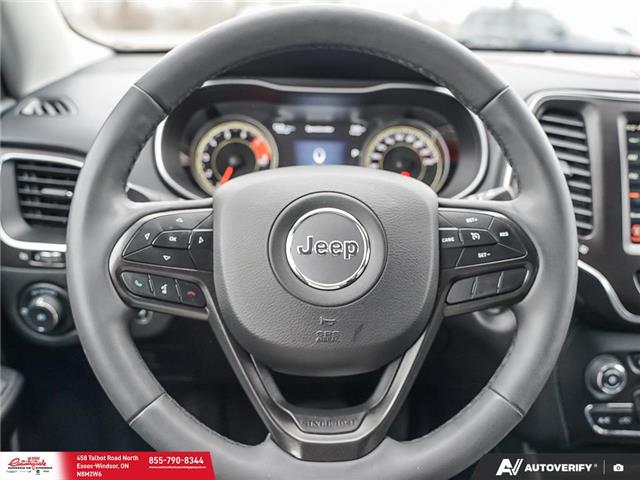 2022 Jeep Cherokee Trailhawk (Stk: 62562) in Essex-Windsor - Image 17 of 31