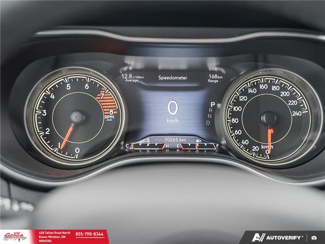 2022 Jeep Cherokee Trailhawk (Stk: 62562) in Essex-Windsor - Image 18 of 31