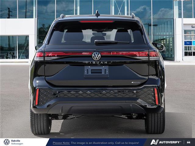 2026 Volkswagen Tiguan Comfortline R-Line Black Edition (Stk: 173870) in Oakville - Image 5 of 24