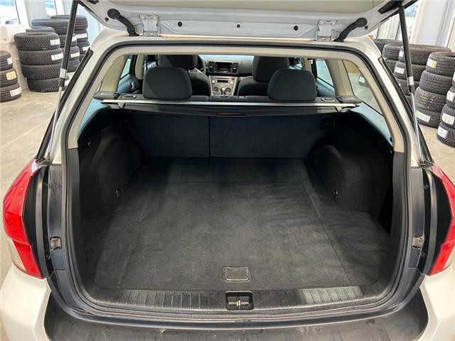 2009 Subaru Legacy  (Stk: 25149B) in Prince Albert - Image 6 of 12