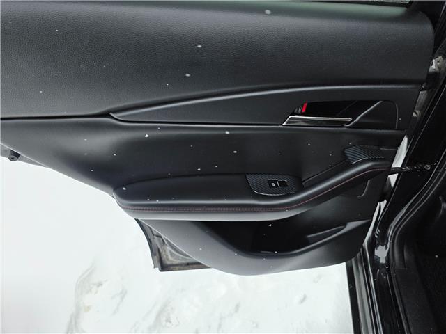 2023 Mazda CX-30 GT in Kemptville - Image 15 of 21