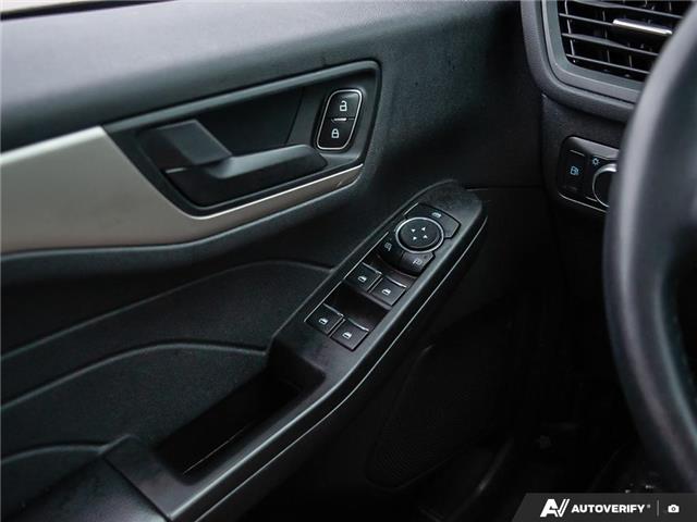 2022 Ford Escape SE Hybrid (Stk: 51198A) in St. Thomas - Image 17 of 27