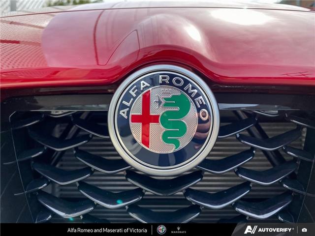 2024 Alfa Romeo Stelvio ti (Stk: 238160) in Victoria - Image 8 of 24