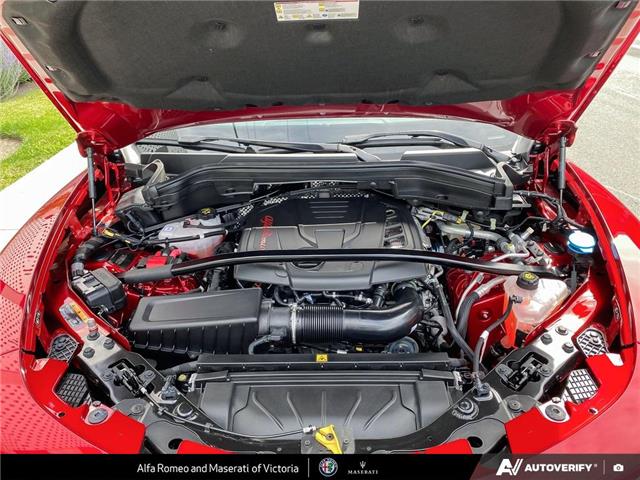 2024 Alfa Romeo Stelvio ti (Stk: 238160) in Victoria - Image 9 of 24