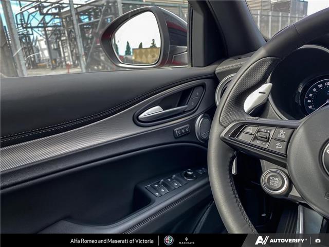 2024 Alfa Romeo Stelvio ti (Stk: 238160) in Victoria - Image 16 of 24