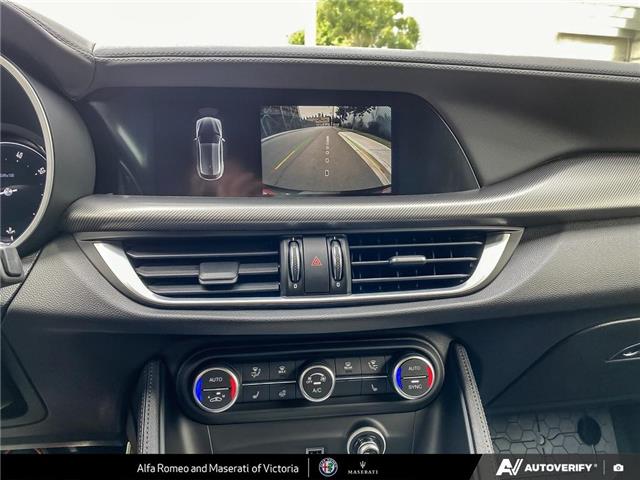 2024 Alfa Romeo Stelvio ti (Stk: 238160) in Victoria - Image 18 of 24