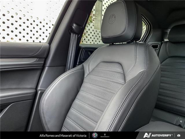 2024 Alfa Romeo Stelvio ti (Stk: 238160) in Victoria - Image 19 of 24