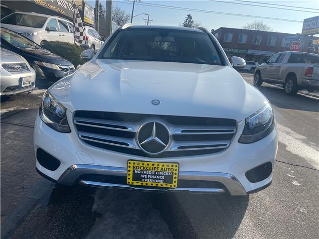 2017 Mercedes-Benz GLC 300 Base (Stk: M155740) in Scarborough - Image 2 of 23