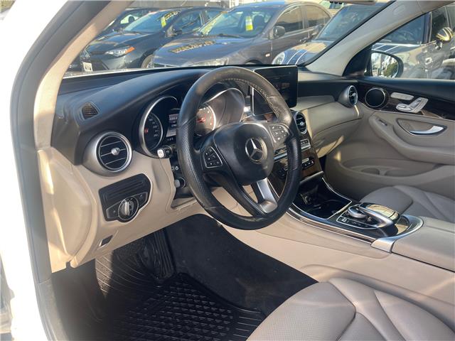 2017 Mercedes-Benz GLC 300 Base (Stk: M155740) in Scarborough - Image 13 of 23