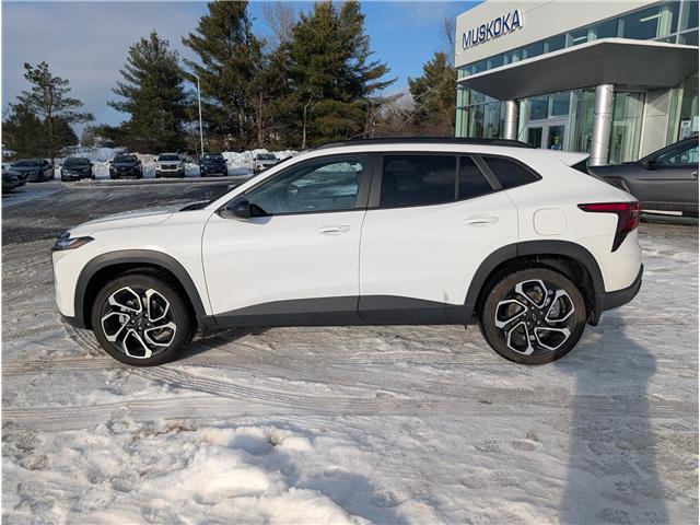2025 Chevrolet Trax 2RS (Stk: 26577A) in Bracebridge - Image 2 of 21