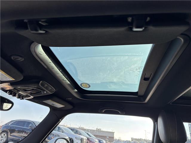 2015 MINI 3 Door Cooper S (Stk: P7187) in Brantford - Image 13 of 22