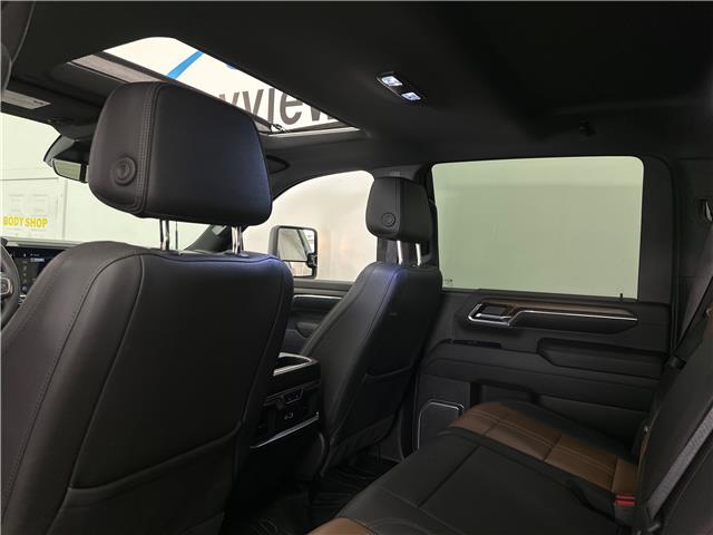 2024 Chevrolet Silverado 2500HD High Country (Stk: 43364J) in Belleville - Image 11 of 32
