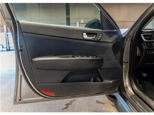 2016 Kia Optima LX+ (Stk: R68634) in Calgary - Image 13 of 20
