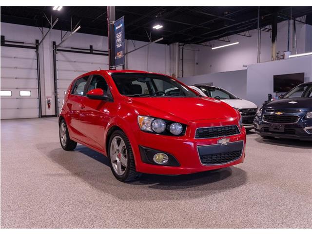 2016 Chevrolet Sonic LT Auto (Stk: RE62850) in Calgary - Image 3 of 22