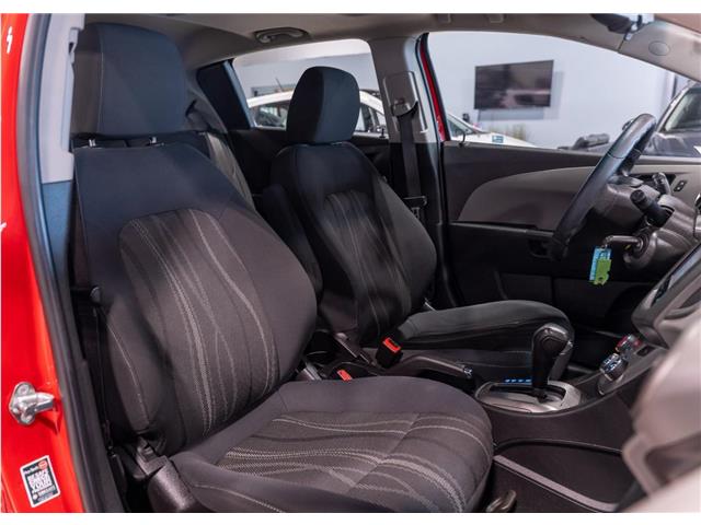 2016 Chevrolet Sonic LT Auto (Stk: RE62850) in Calgary - Image 21 of 22