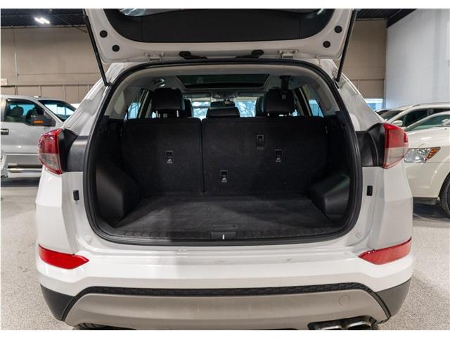 2017 Hyundai Tucson SE (Stk: RE68763) in Calgary - Image 11 of 23