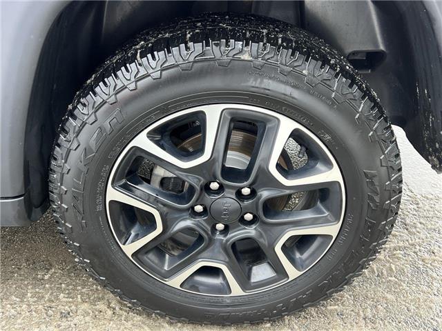2021 Jeep Compass Trailhawk (Stk: 25586) in Sudbury - Image 10 of 26