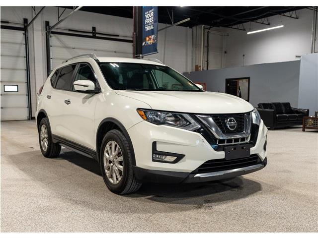2018 Nissan Rogue SV (Stk: R68762) in Calgary - Image 3 of 22