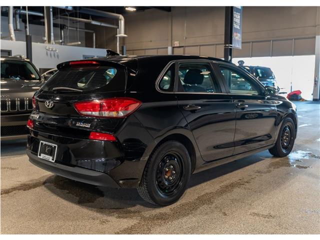 2020 Hyundai Elantra GT Preferred (Stk: RE68497) in Calgary - Image 5 of 21