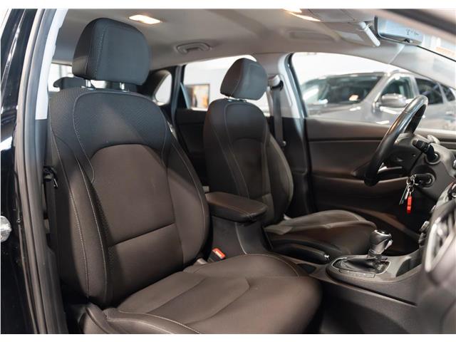 2020 Hyundai Elantra GT Preferred (Stk: RE68497) in Calgary - Image 19 of 21
