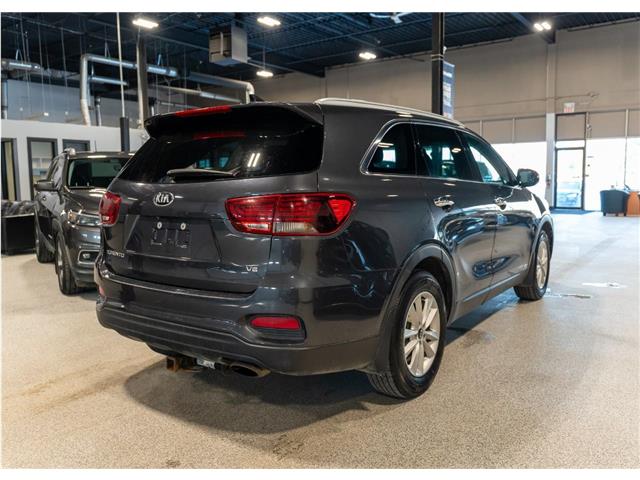 2019 Kia Sorento 3.3L LX (Stk: RE68299) in Calgary - Image 4 of 18 2019 Kia Sorento 3.3L LX (Stk: RE68299) in Calgary - Image 4 of 18
