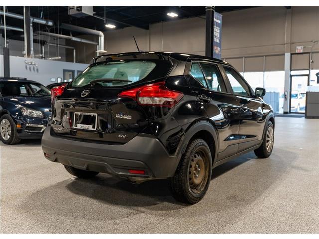 2019 Nissan Kicks SV (Stk: E68487) in Calgary - Image 4 of 23