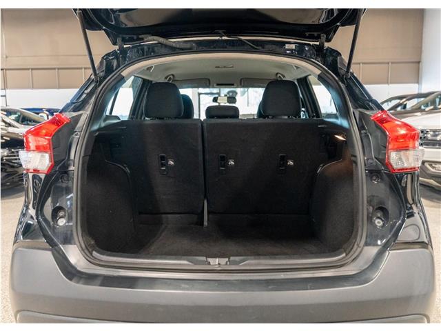 2019 Nissan Kicks SV (Stk: E68487) in Calgary - Image 7 of 23