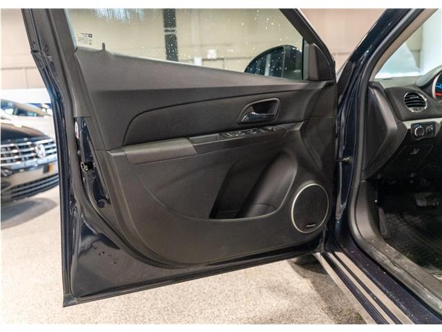 2016 Chevrolet Cruze Limited 1LT (Stk: 68966) in Calgary - Image 12 of 23